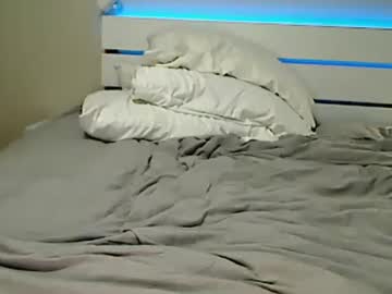 Skylrblue Chaturbate stream image from July 21, 2025