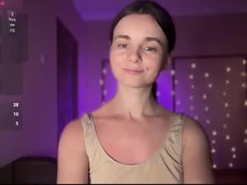 Lanaloulou Chaturbate stream image from July 21, 2025