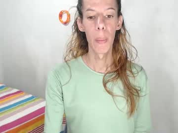 Flacats23cm Chaturbate stream image from July 22, 2025