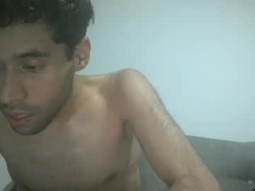Throwawayyourgun Chaturbate stream image from July 22, 2025