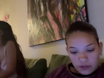 Angelia01m Chaturbate stream image from July 22, 2025