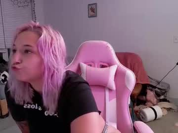 Theolivianyx Chaturbate stream image from July 22, 2025