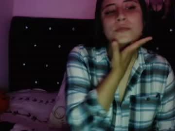 Avrilmora Chaturbate stream image from July 22, 2025