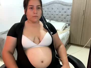Laura_D23 Chaturbate stream image from July 22, 2025