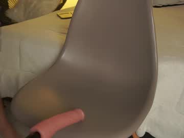 Alanjames_X Chaturbate stream image from July 22, 2025