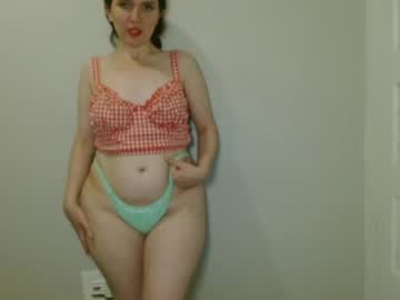 Bigbootybunny Chaturbate stream image from July 22, 2025
