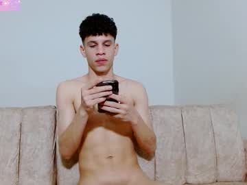 John_Ssnow29 Chaturbate stream image from July 22, 2025