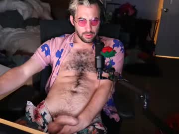 Meltlove Chaturbate stream image from July 22, 2025