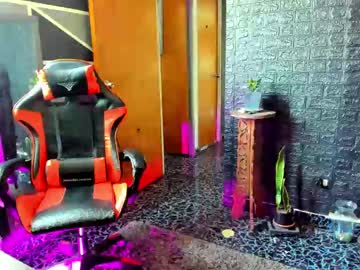 Adam_Valencia Chaturbate stream image from July 22, 2025