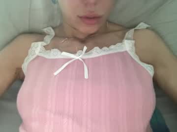 Evaxxlove Chaturbate stream image from July 22, 2025