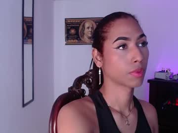 Massielhot Chaturbate stream image from July 22, 2025