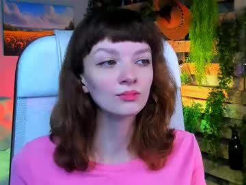 Mollyjiggles Chaturbate stream image from July 22, 2025