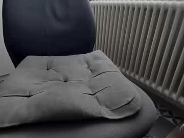 Backfromashes Chaturbate stream image from July 22, 2025