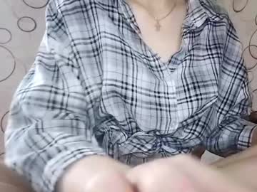 Petal_Wave Chaturbate stream image from July 22, 2025