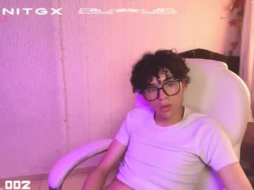 Unitgx_002 Chaturbate stream image from July 22, 2025
