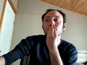 Edu199431 Chaturbate stream image from July 22, 2025