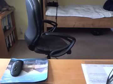 Jensxl100441 Chaturbate stream image from July 22, 2025
