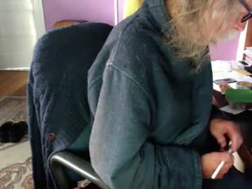 Lickyouryoni Chaturbate stream image from July 22, 2025