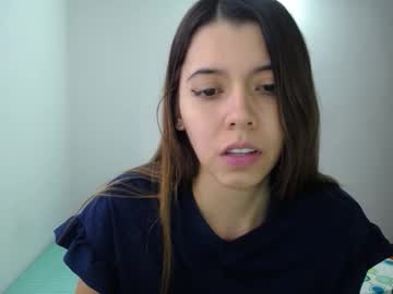 Lillybrooks1 Chaturbate stream image from July 22, 2025