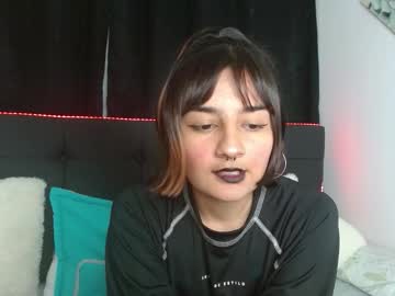 Michelle3_Xx Chaturbate stream image from July 22, 2025