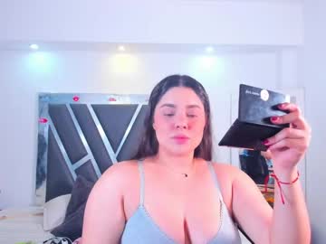Oliviaaaniston Chaturbate stream image from July 22, 2025