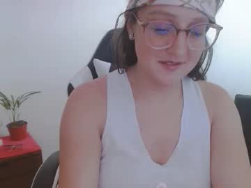 Emmamadisson1 Chaturbate stream image from July 22, 2025
