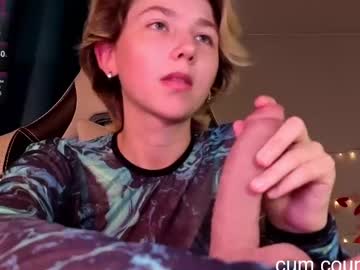 Velvetvalkyries Chaturbate stream image from July 22, 2025