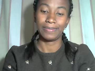 Minouch211907 Chaturbate stream image from July 22, 2025