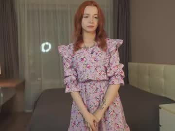 Nadapoitevint Chaturbate stream image from July 22, 2025