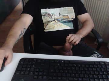 Robzombi Chaturbate stream image from July 22, 2025