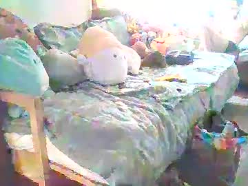 Latinoboi5232484 Chaturbate stream image from July 22, 2025