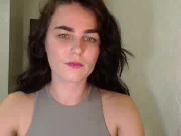 Linda_Aa Chaturbate stream image from July 22, 2025