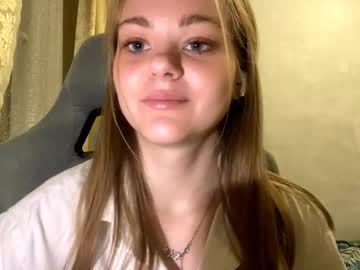 Sassy_Petal Chaturbate stream image from July 22, 2025