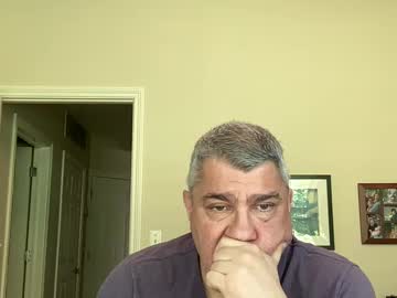 Showmet Chaturbate stream image from July 22, 2025