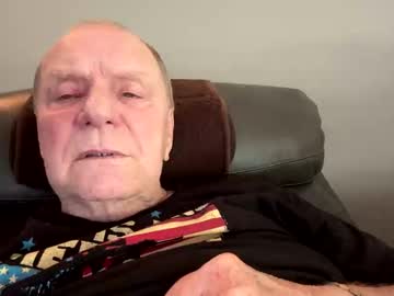 Bobbiesucks69 Chaturbate stream image from July 22, 2025