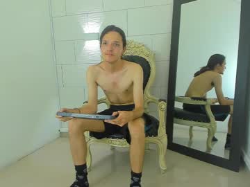 Kyle_Hussey Chaturbate stream image from July 22, 2025