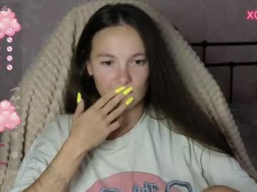 Lil_Luna_X Chaturbate stream image from July 22, 2025