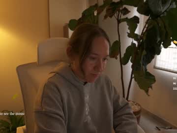 Skarpio17 Chaturbate stream image from July 22, 2025