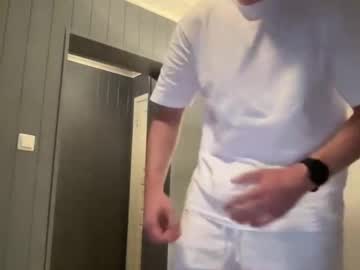 Vetlevb Chaturbate stream image from July 22, 2025