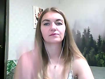 Candyolime Chaturbate stream image from July 22, 2025