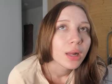 Enternamepls Chaturbate stream image from July 22, 2025