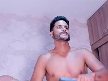 Jamessbennett Chaturbate stream image from July 22, 2025