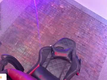 Kloey_Hoot Chaturbate stream image from July 22, 2025
