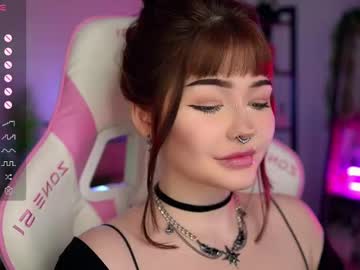 Babyroxynill Chaturbate stream image from July 22, 2025