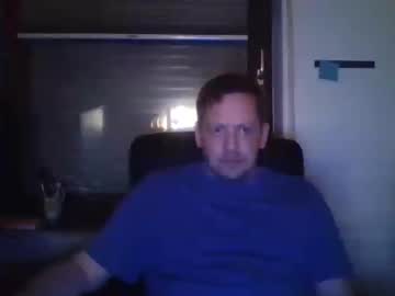 Blonde32m Chaturbate stream image from July 22, 2025