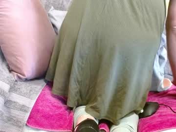 Chelseafuchs Chaturbate stream image from July 22, 2025