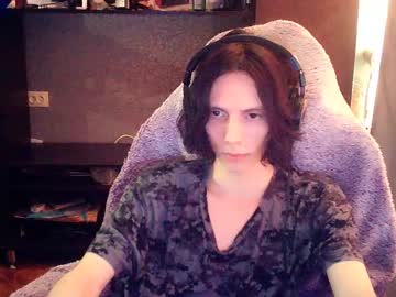 Temptvelvet Chaturbate stream image from July 22, 2025