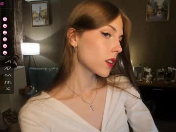 Udeledelmoref Chaturbate stream image from July 22, 2025