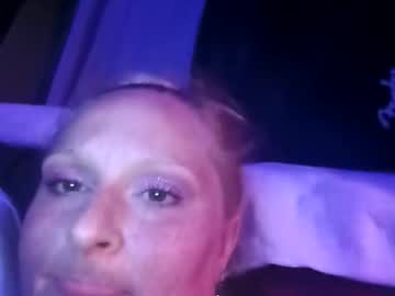 Nikkinewme2021 Chaturbate stream image from July 23, 2025
