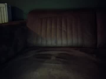 Zemelz Chaturbate stream image from July 23, 2025